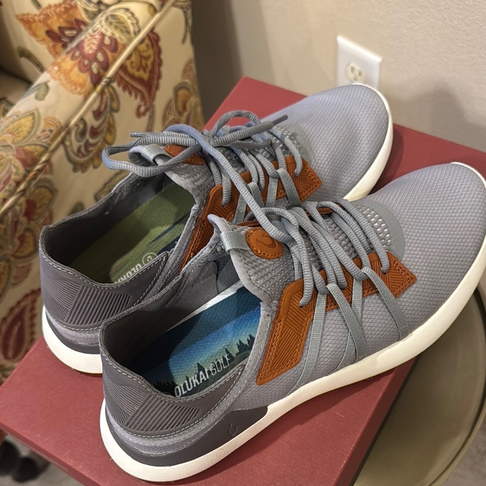 Olukai Men's Gray Sneakers